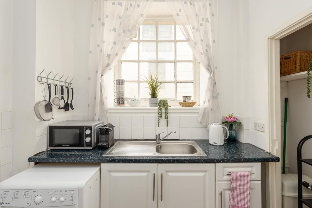 2 Bedroom Royal Mile Apartment Эдинбург Экстерьер фото