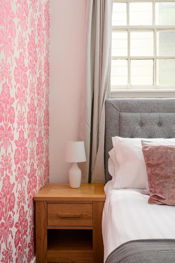 2 Bedroom Royal Mile Apartment Эдинбург Экстерьер фото